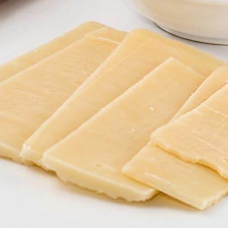 Blended Cheese Crisps