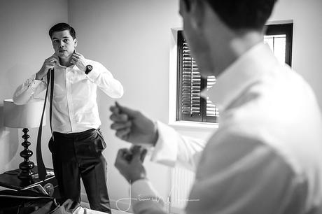 Groomsmen getting ready at Axnoller