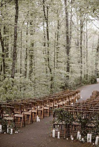 rustic wedding venues ceremony decor erinmorrisonphotography