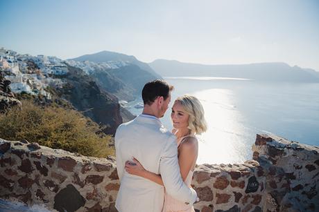 beautiful-romantic-shoot-santorini_06