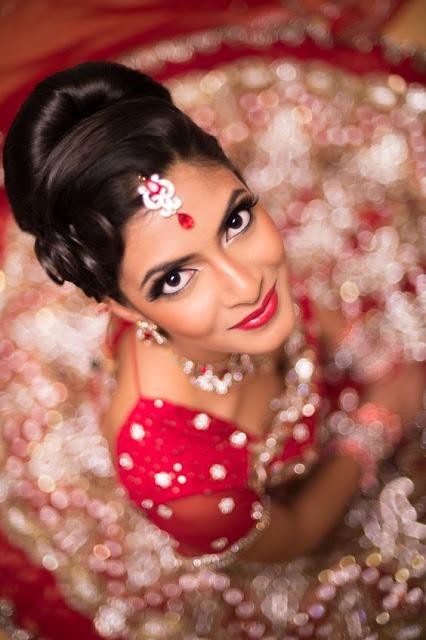 How to pose for Indian Bridal Photo Shoot classic 