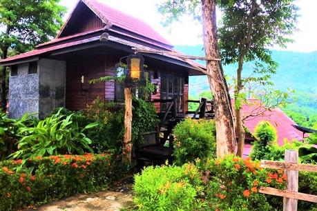 Where To Stay in Koh Lanta | Ultimate Guide of Hotels and Resorts