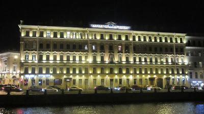 Travel Guide: Saint Petersburg