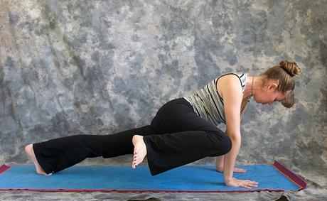 Plank Twist: Proper Guide, Benefits, Awesome Alternatives
