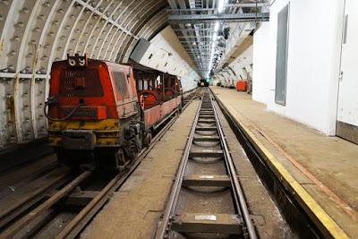 Walking Mail Rail