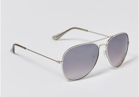7 Best Aviator Sunglasses for Men to Wear This Season
