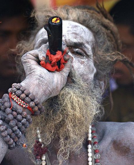 chillum smoking sadhu