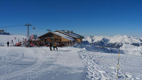 10 Trending Skiing Destinations to Visit in 2019 Paradiski, La Plagne, Roche De Mio - auf dem Roche De Mio