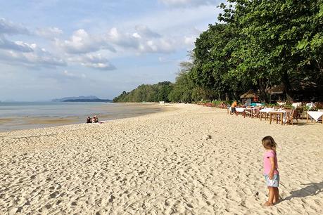 Here is a List of the 5 Best Beaches in Krabi, Thailand