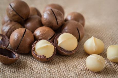Health Benefit of Macadamia Nuts!