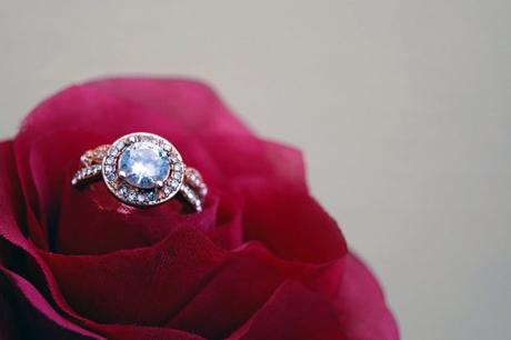 7 Tips for Buying Custom Engagement Rings
