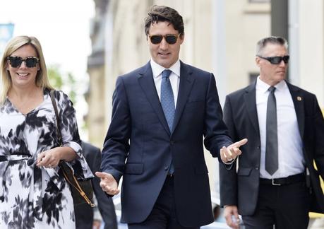 iPolitics AM: Trudeau hits the stage at first-ever ‘Nature Champions Summit’