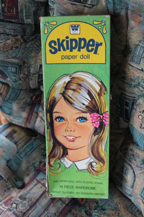 Skipper Paper Dolls (Whitman, 1976)