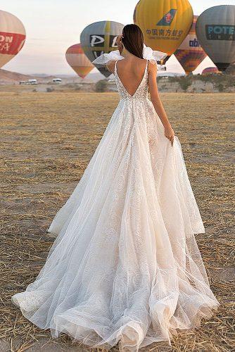 cappadocia wedding photos amazing bride in front of balloons
