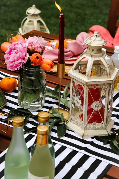 patio entertaining, picnic table setting, target style, dc blogger, lifestyle blogger, fashion, style, backyard party, myriad musings, saumya shiohare