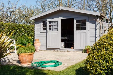 Tips to keep your garage or garden shed organised