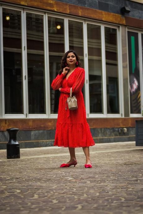 kate spade dress, kate spade heart shoes, kitten heels, valentines aday dress, street style, fashion , style, saumya shiohare, myriad musings