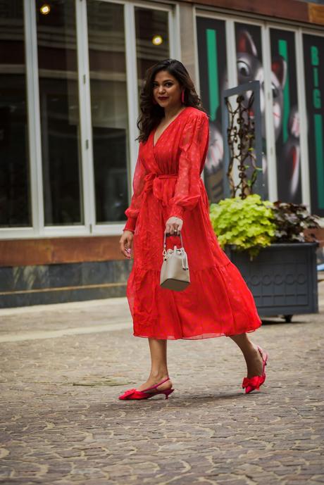 kate spade dress, kate spade heart shoes, kitten heels, valentines aday dress, street style, fashion , style, saumya shiohare, myriad musings