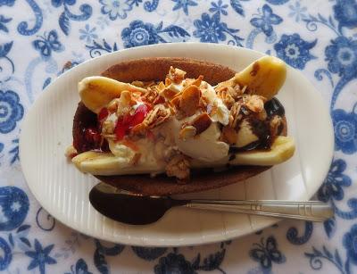 Churro Banana Splits