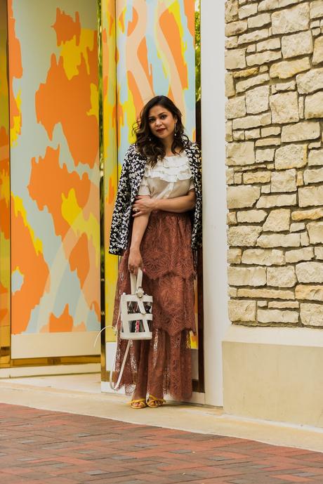 H& M lace skirt, crop top white, summer style, spring outfit, fashion blogger, street style, ootd, DC blogger, saumya shiohare, myriad musings H& M lace skirt, crop top white, summer style, spring outfit, fashion blogger, street style, ootd, DC blogger, saumya shiohare, myriad musings