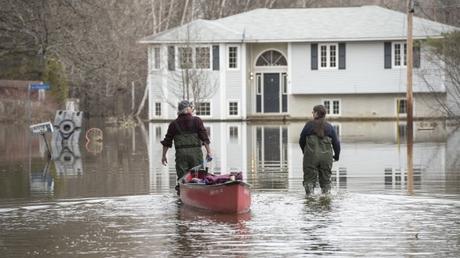 Provinces asking feds for $138 million to help buy out flooded properties