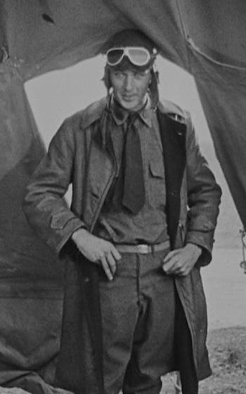 Gary Cooper’s Aviator Uniform in Wings (1927) Gary Cooper’s Aviator Uniform in Wings (1927)