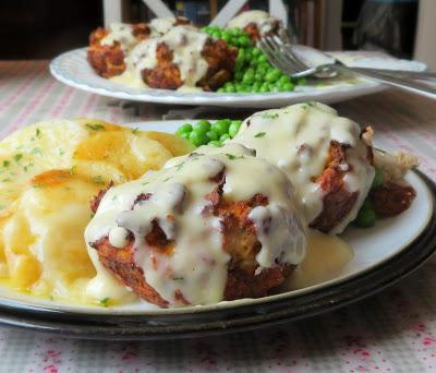 Lemon Sauced Salmon Patties