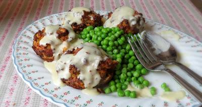 Lemon Sauced Salmon Patties