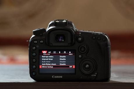 Canon 7D Mark II Mirror Lockup settings