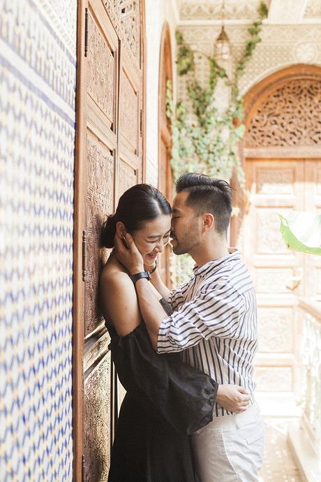 charming-engagement-session-morocco_08