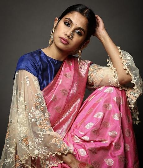 Beautiful Blouse Designs For Banarasi Saree