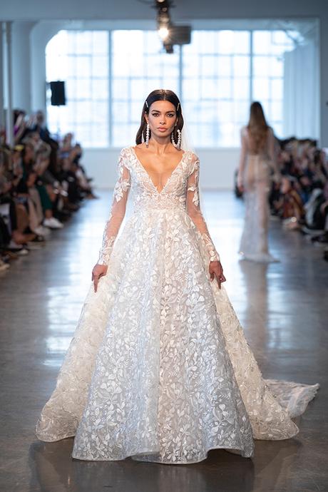 Luxurious Berta wedding dresses | Berta Runway Show 2020 luxurious-berta-bridal-wedding-dresses-berta-runway-show-2020_05