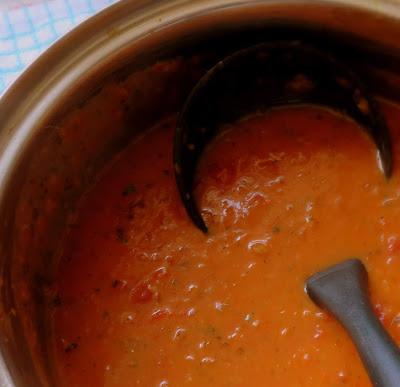 Creamy Tomato & Basil Soup