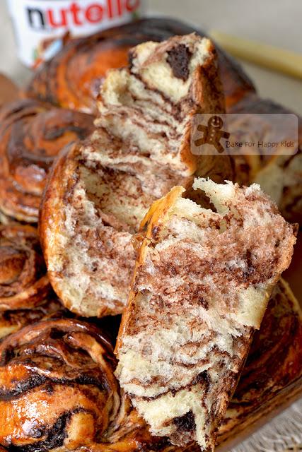 soft Nutella marble bread scrolls
