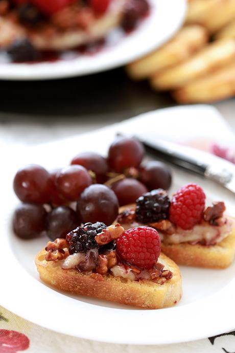 Baked Brie with Berries and Walnuts