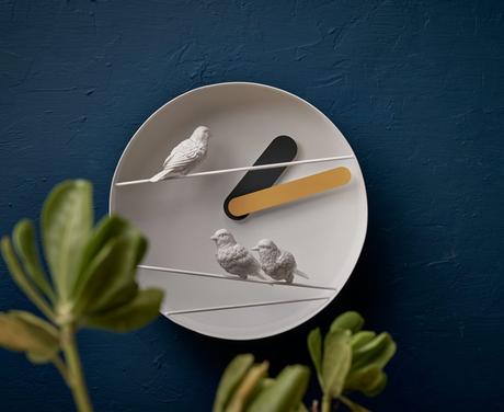 Sparrow round clock as good omens for interiors