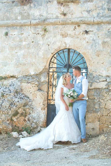 romantic-summer-wedding-kefalonia_28