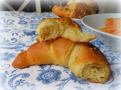 Caesar Croissant Rolls