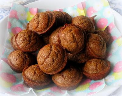 Spiced Pear Pinch Muffins 