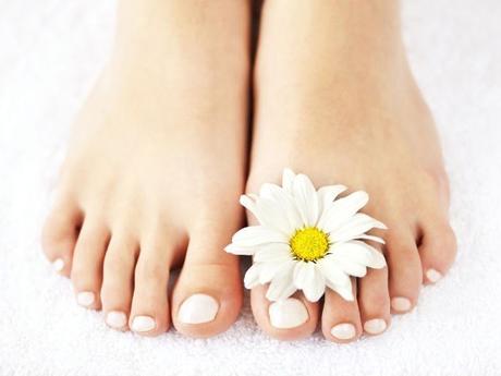 Tan Removal Foot Scrub- Beauty on a Budget