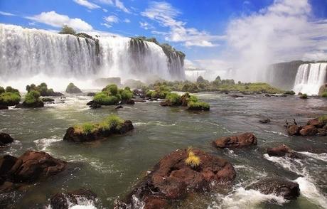 The Brazilian side offers a 360° view.