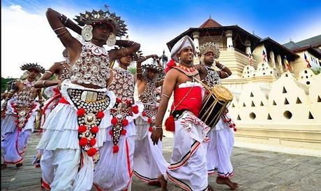 What to expect at the Perahera - The Grand Kandy Festival 