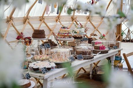 Greenwood Grange Yurt Wedding cake display