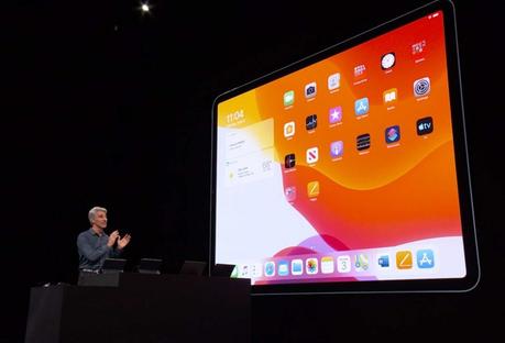 iPadOS competes with PCs, adds USB stick support, better multitasking