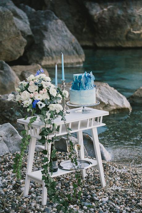 dreamy-styled-shoot-aegean-colors_19