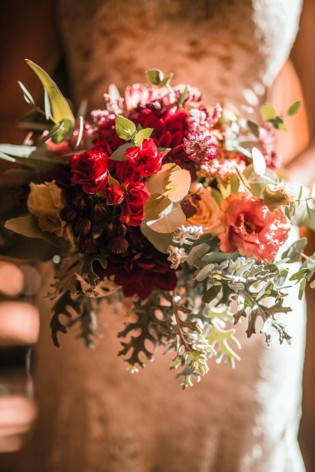 gorgeous-wedding-burgundy-hues-italy_05