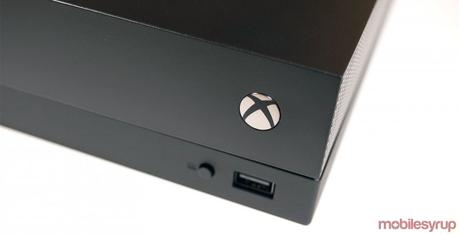 Microsoft’s next-gen Project Scarlett Xbox will feature a physical disc drive