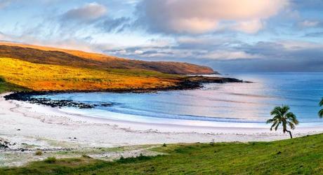 Anakena - A beautiful white coral sand beach at Easter Island