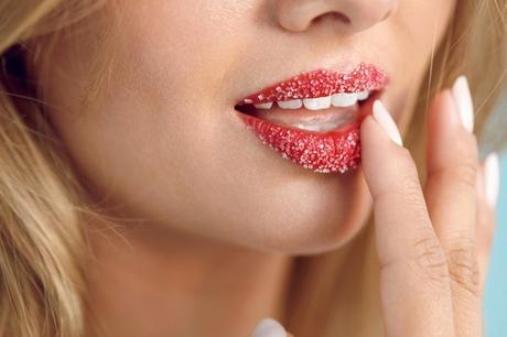Fantastic tips to get Pink and Dewy Lips