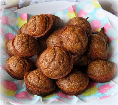 Spiced Pear Pinch Muffins 